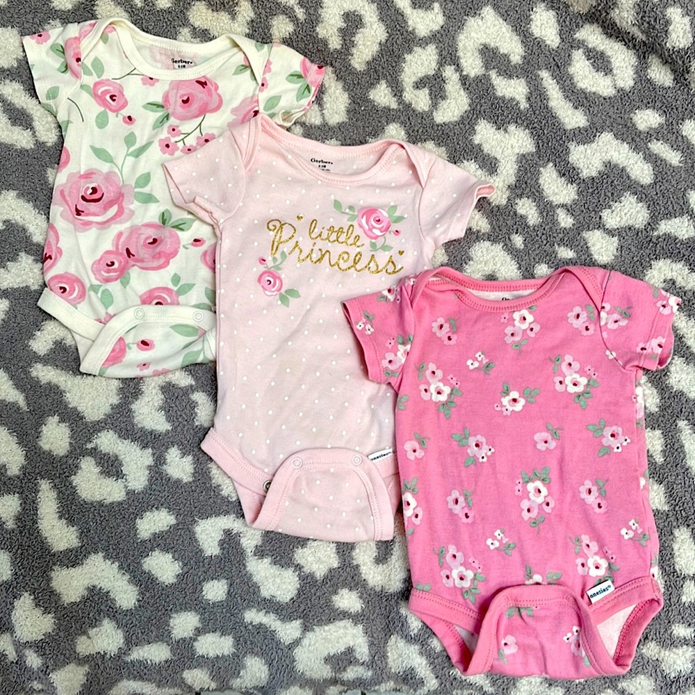 Gerber Onesie’s